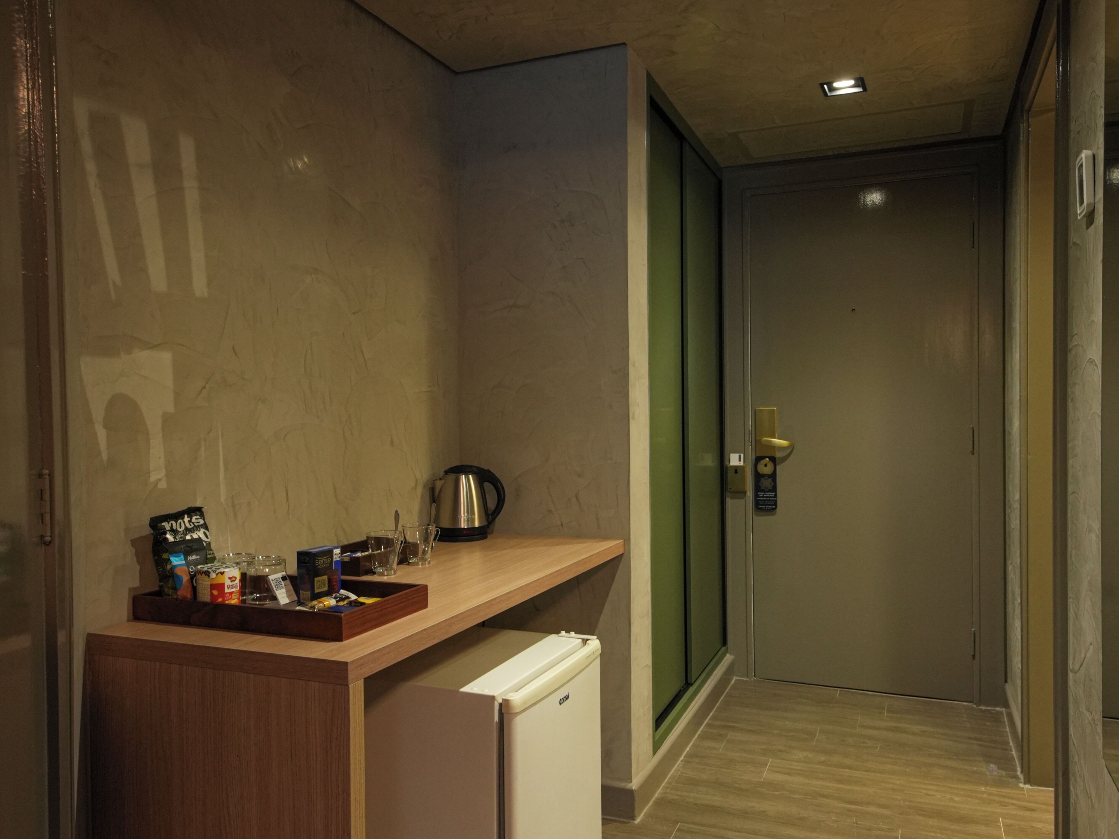 hypo-allergenic bedding, pillow-top beds, minibar, in-room safe