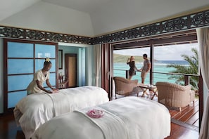 Salle de soins pour les couples, spa, soins du corps, aromathérapie