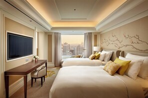 Executive Suite, 2 Single Beds (Deluxe, La Cime Access) | Egyptian cotton sheets, premium bedding, down duvets, minibar - Lotte Hotel Seoul (Seoul)