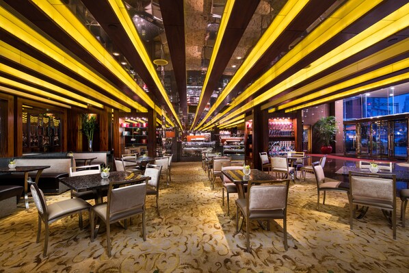 5 restaurants, breakfast, lunch, dinner served; Chinese cuisine