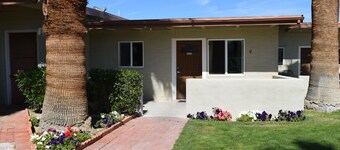 Stanlunds Inn And Suites