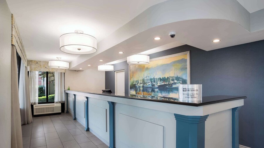 Best Western Flagship Inn