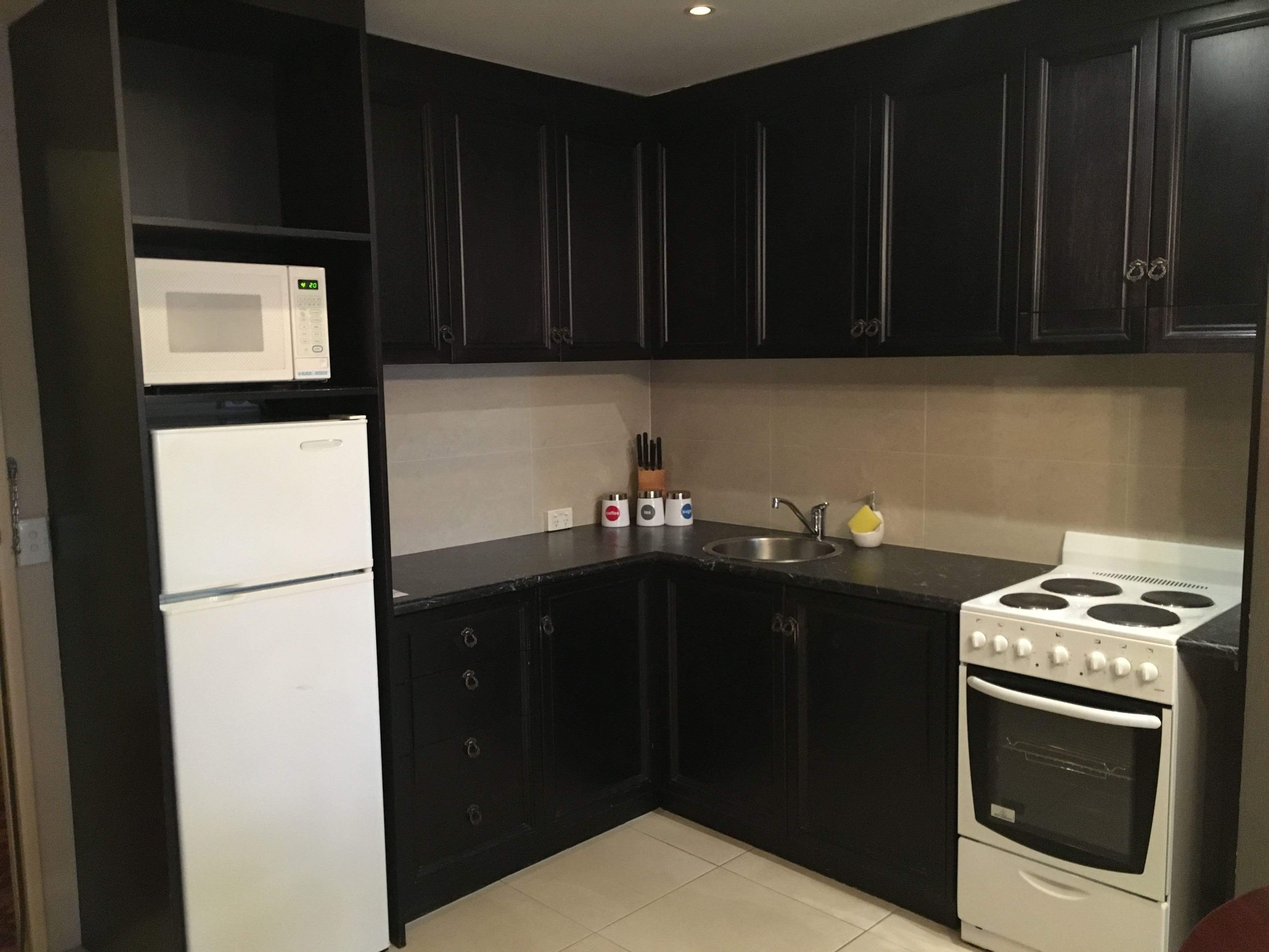 executive apartment, jetted tub | private kitchen | electric kettle