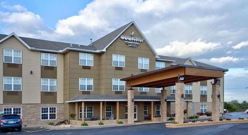 Country Inn & Suites by Radisson, Moline Airport
