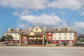 Exterior - Best Western Plus Waco North (Waco)