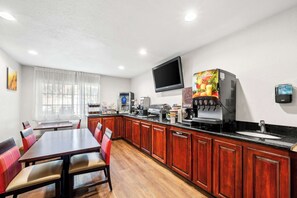 Free daily buffet breakfast