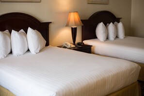 Standard Room, 2 Queen Beds, Non Smoking | Desk, blackout curtains, iron/ironing board, free WiFi - Queens Inn Anaheim (Anaheim)