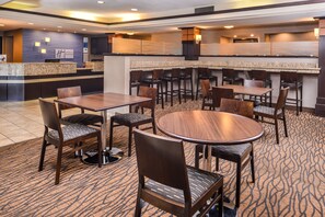 Desayuno bufé gratuito