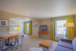1 bedroom, in-room safe, individually decorated, individually furnished