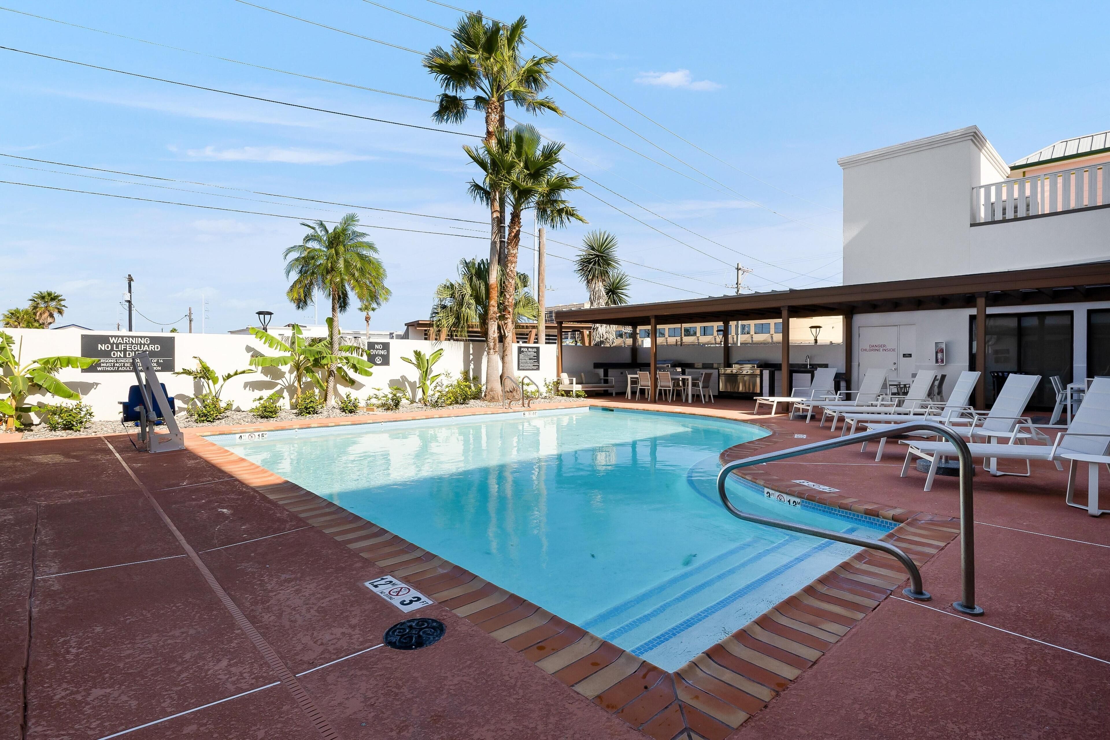 Alberca al aire libre 