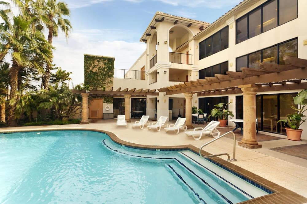 Home2 Suites by Hilton South Padre Island