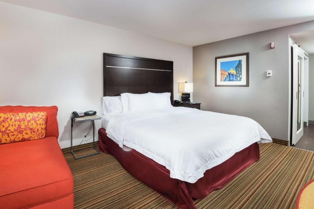 In-room safe, desk, iron/ironing board, free cribs/infant beds
