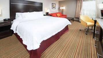 Caja de seguridad en la habitación y escritorio