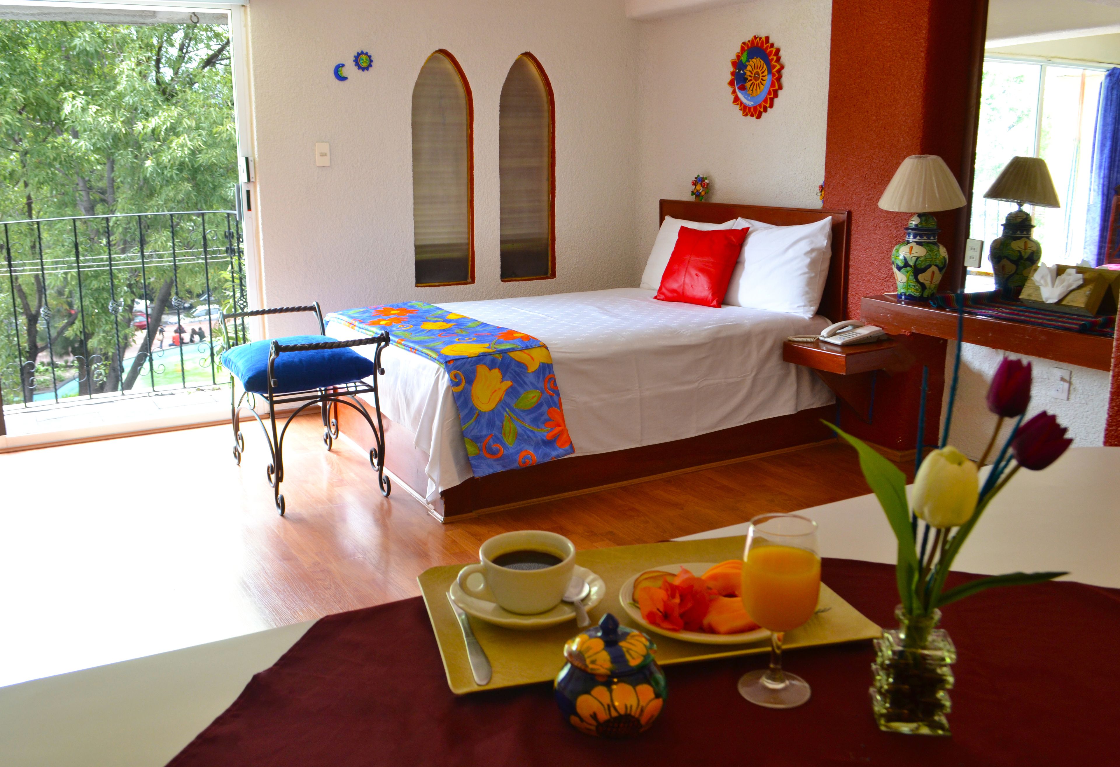 Studio ( with Balcony)