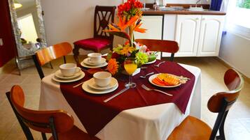 Suite (Master) | Servicio a la habitación