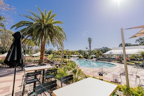 2 restaurants, breakfast, lunch, dinner served; Mediterranean cuisine