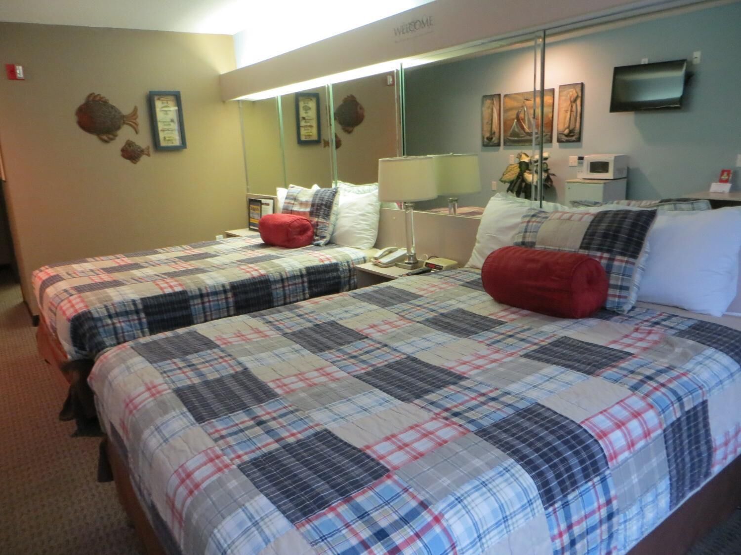 in-room safe, desk, iron/ironing board, free wifi