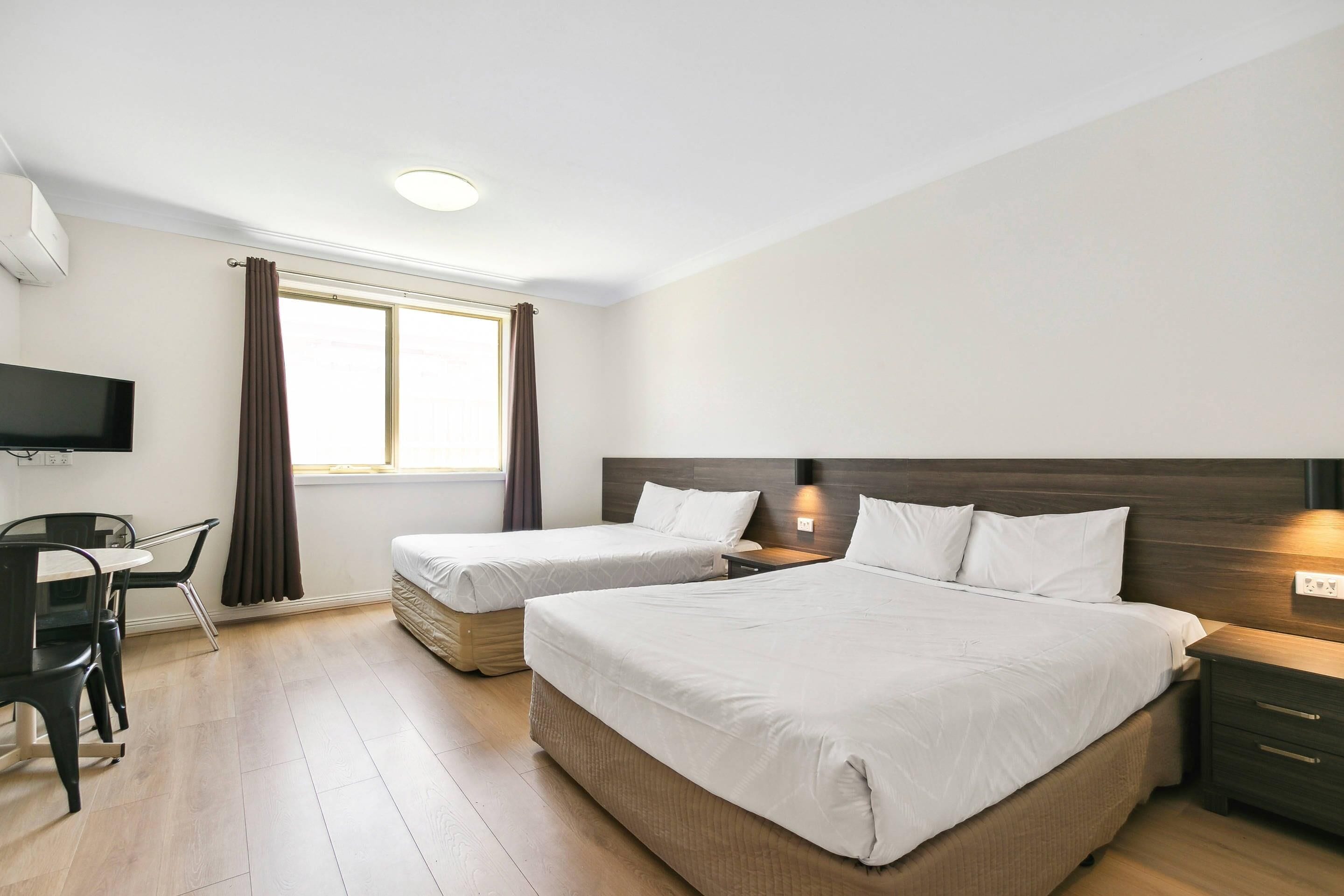 Premium bedding, in-room safe, desk, blackout curtains