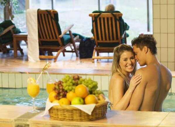 Indoor pool - Hotel Selma Lagerlof (Sunne)