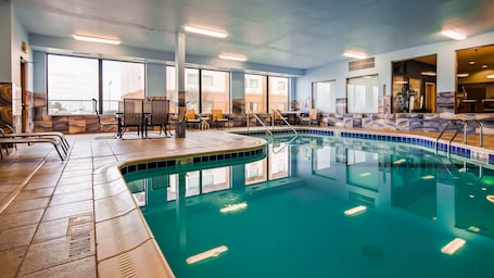 Indoor pool. Best Western Troy Hotel