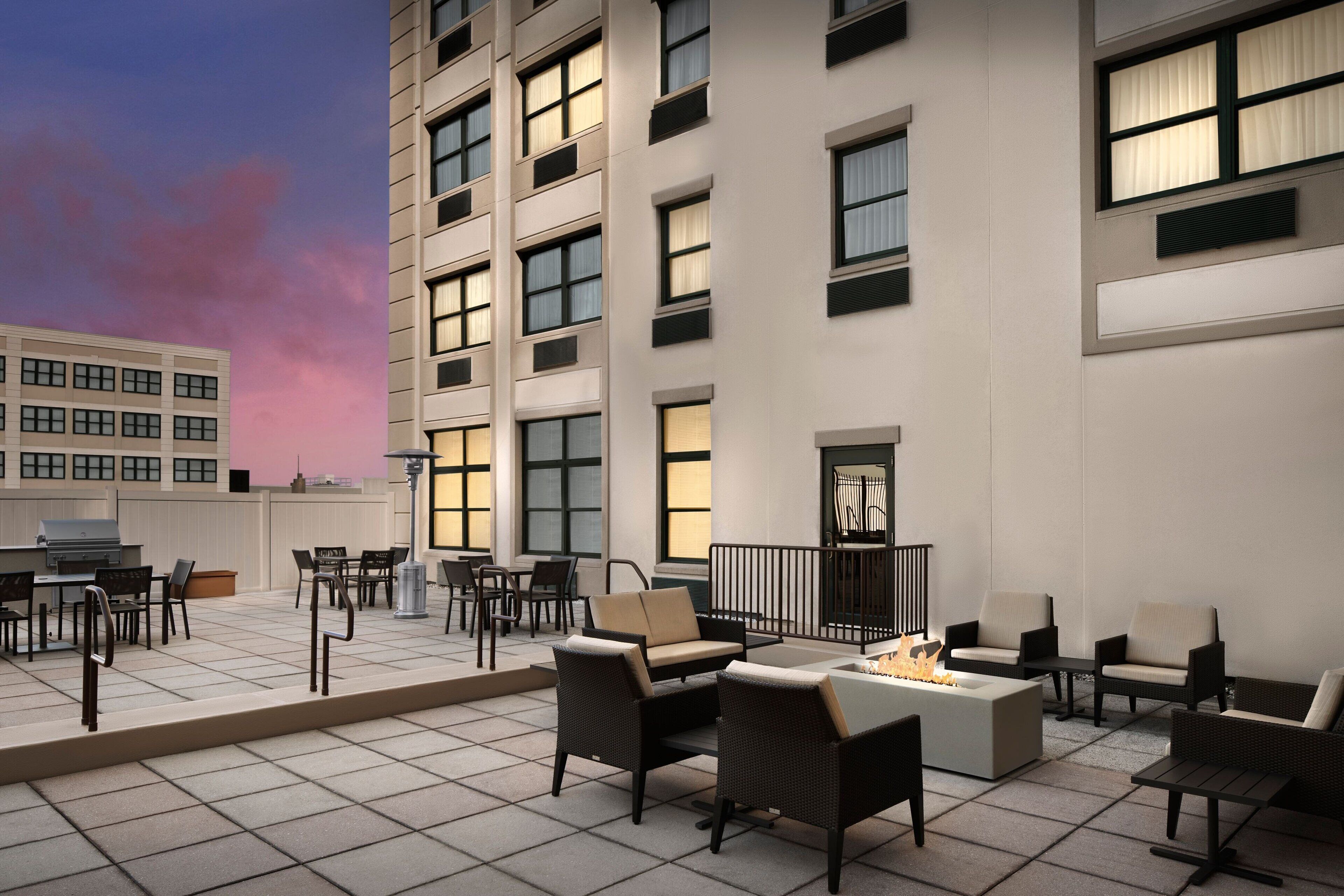 Patio Marriott Este De Syracuse Explore Courtyard By Marriott San Jose