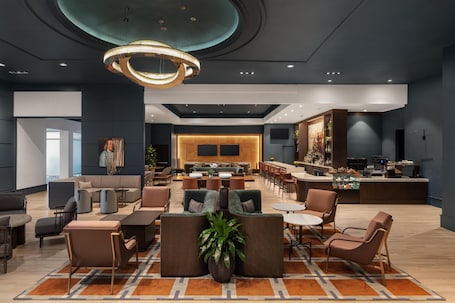 Lobby. Hilton Philadelphia City Avenue