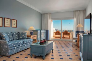 Pillowtop beds, minibar, in-room safe, desk - Sheraton Sharm Hotel, Resort, Villas & Spa (Sharm El Sheikh)