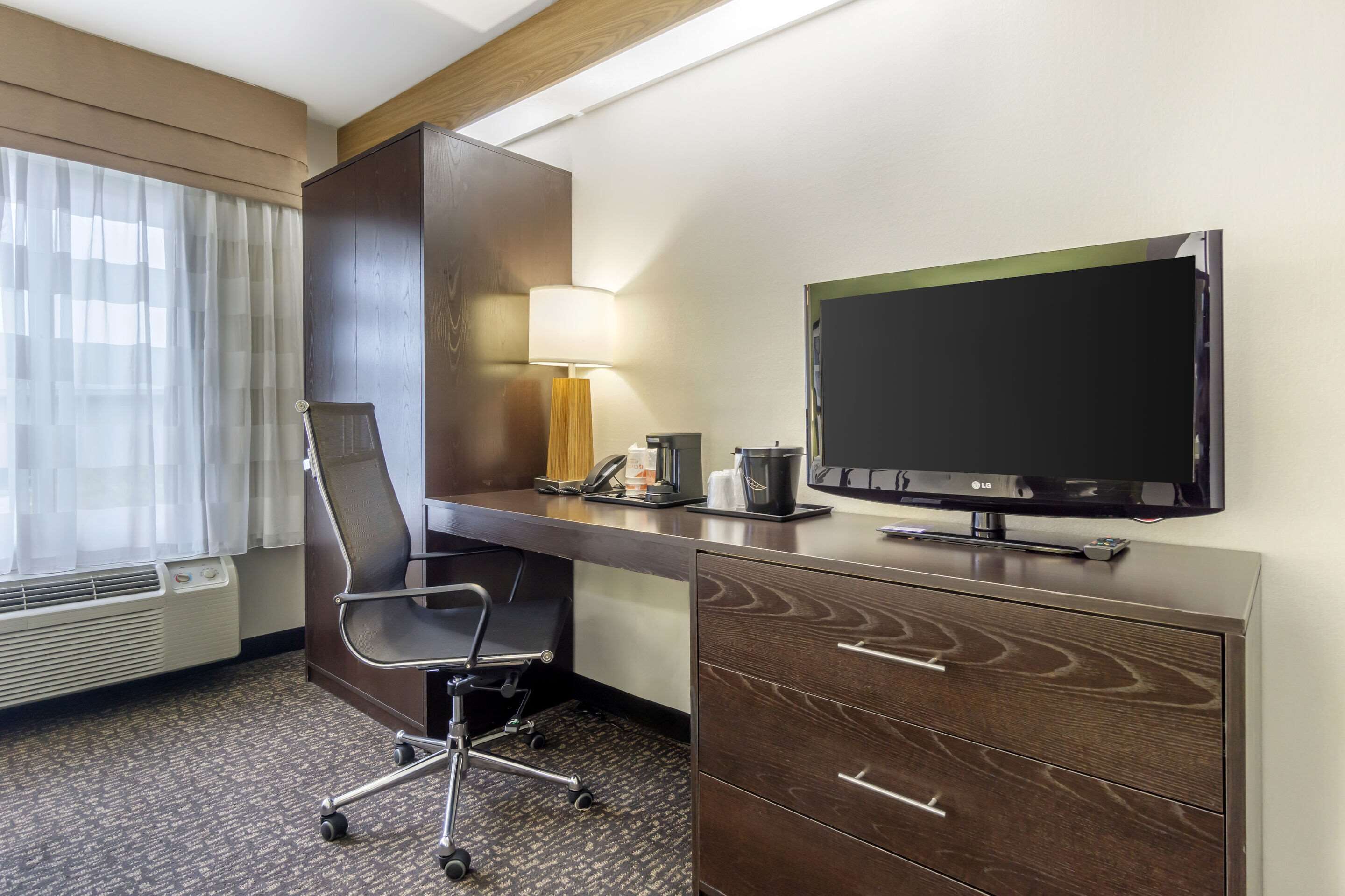 pillow-top beds, in-room safe, desk, blackout curtains