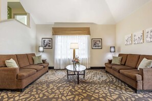 Lobby - Sleep Inn - SeaTac Airport (SeaTac)