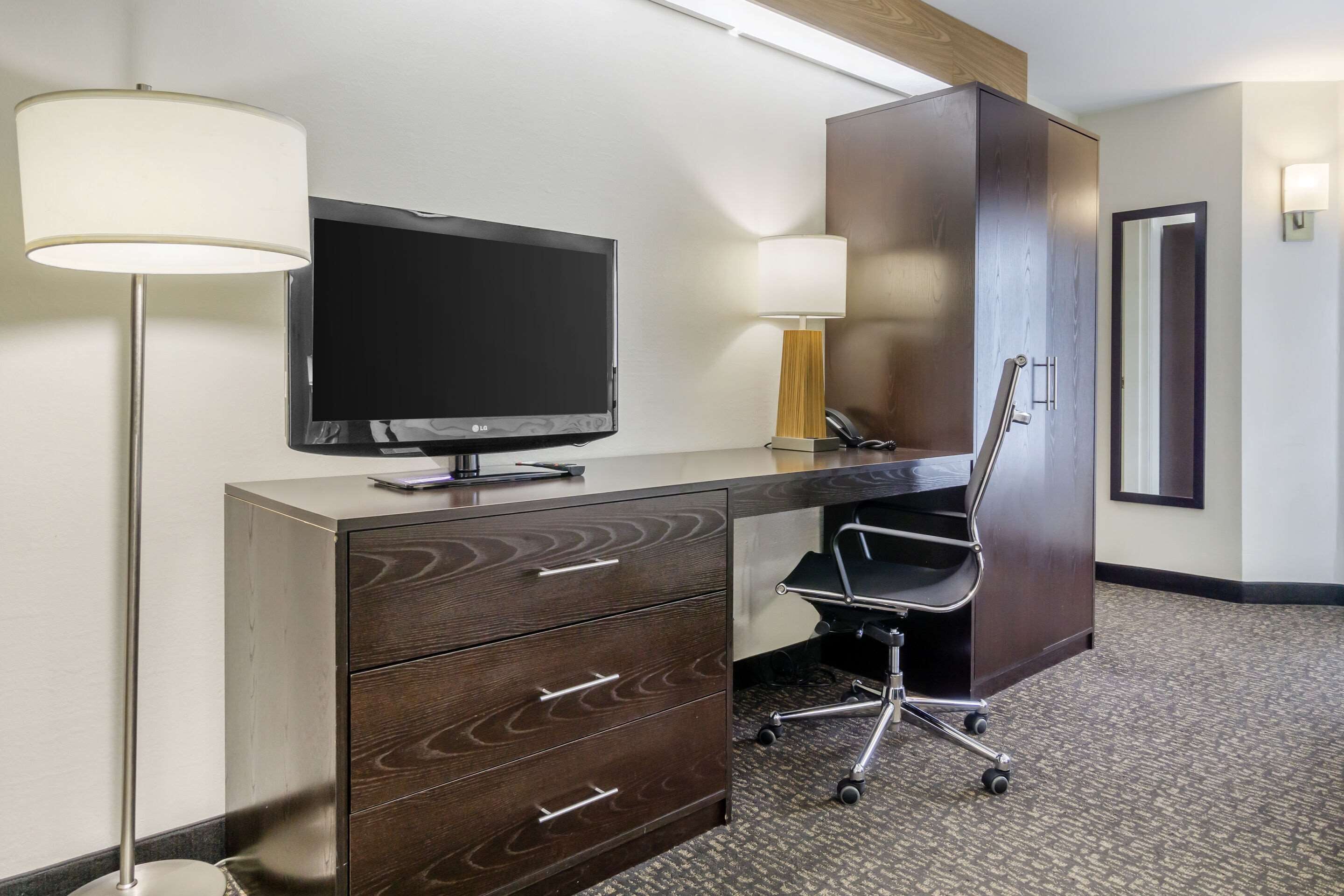 suite, 1 king bed with sofa bed, non smoking | pillow-top beds, in-room safe, desk, blackout curtains