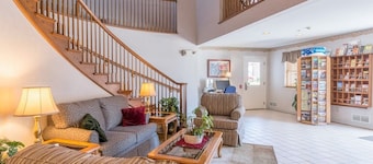 Inn at Cemetery Hill