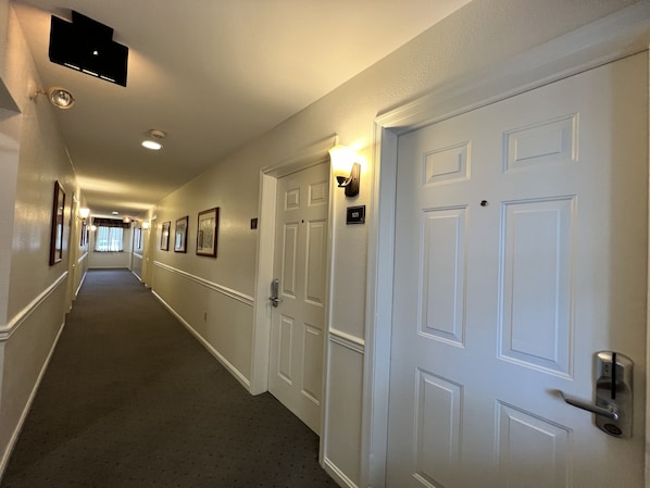 Room, 2 Double Beds, Non Smoking (No Pets)