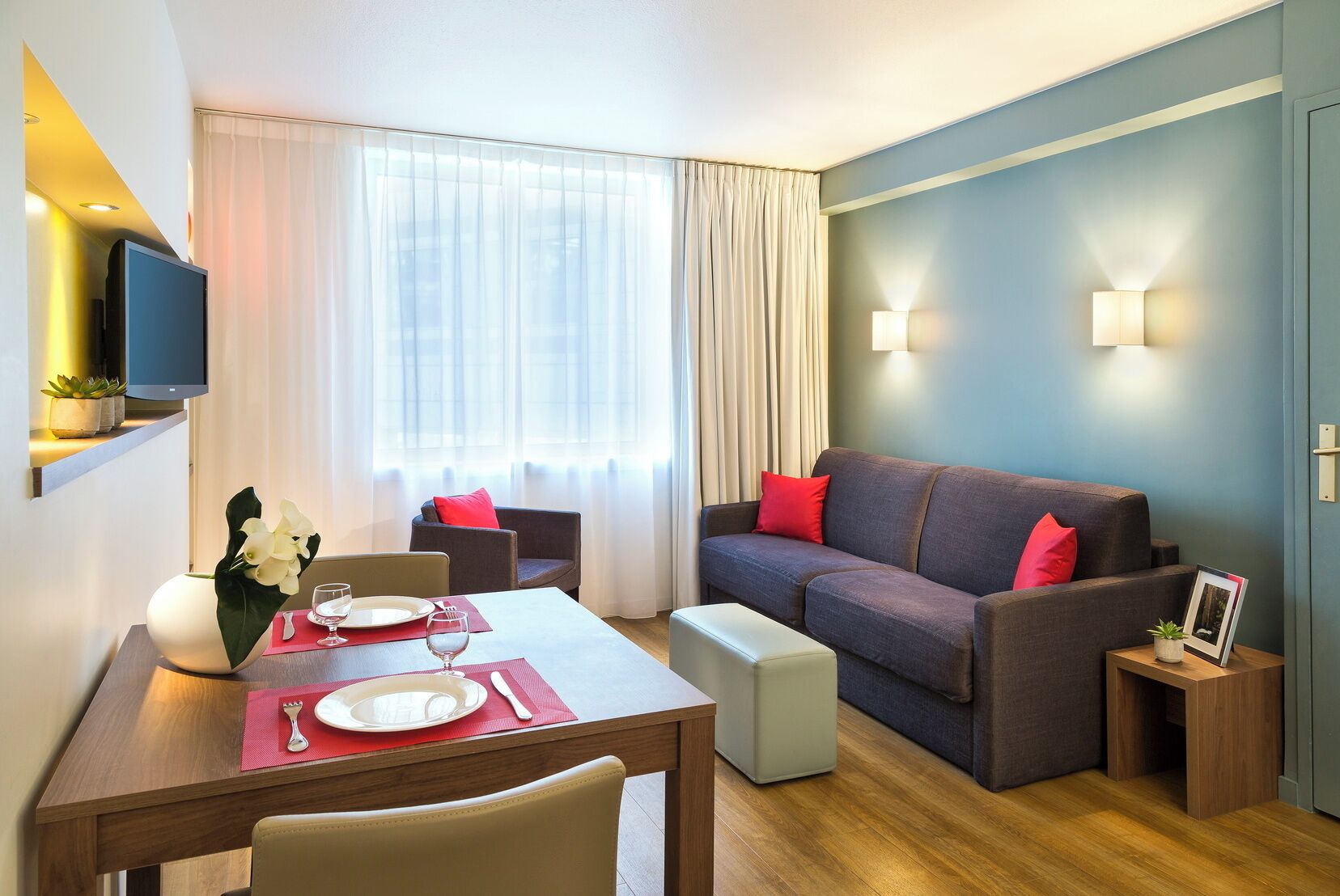Apartment, 1 Bedroom | Living area | Flat-screen TV