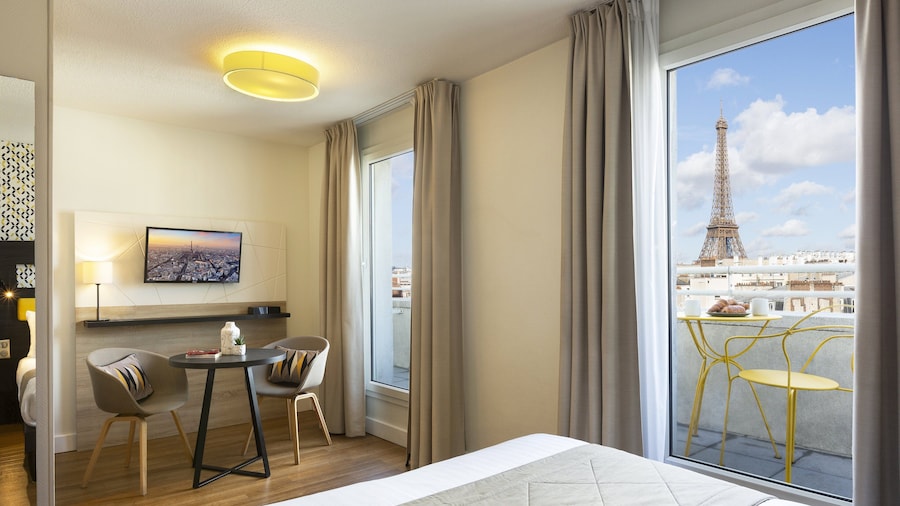 Citadines Tour Eiffel Paris