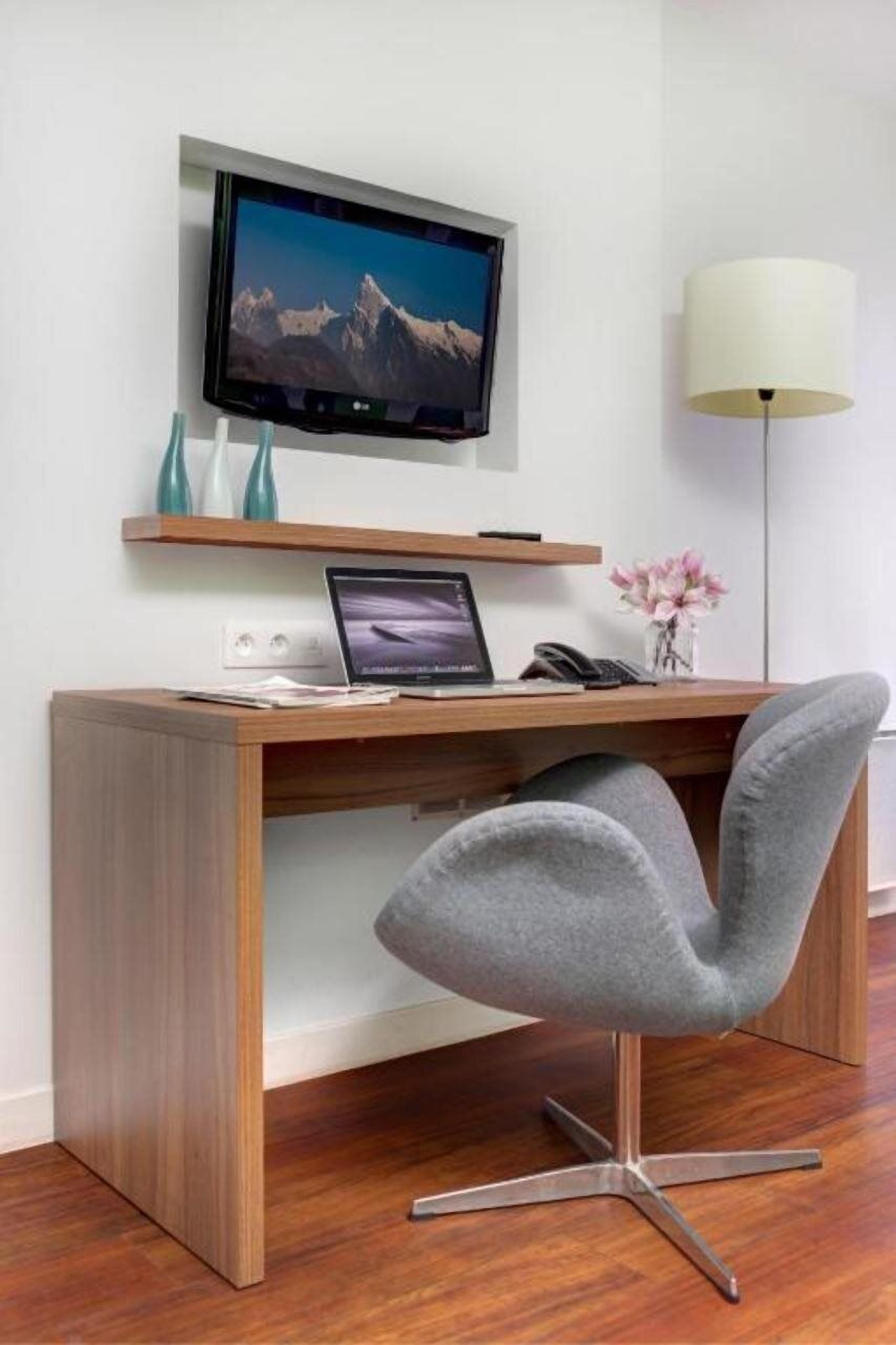 Coffres-forts dans les chambres, bureau, rideaux occultants