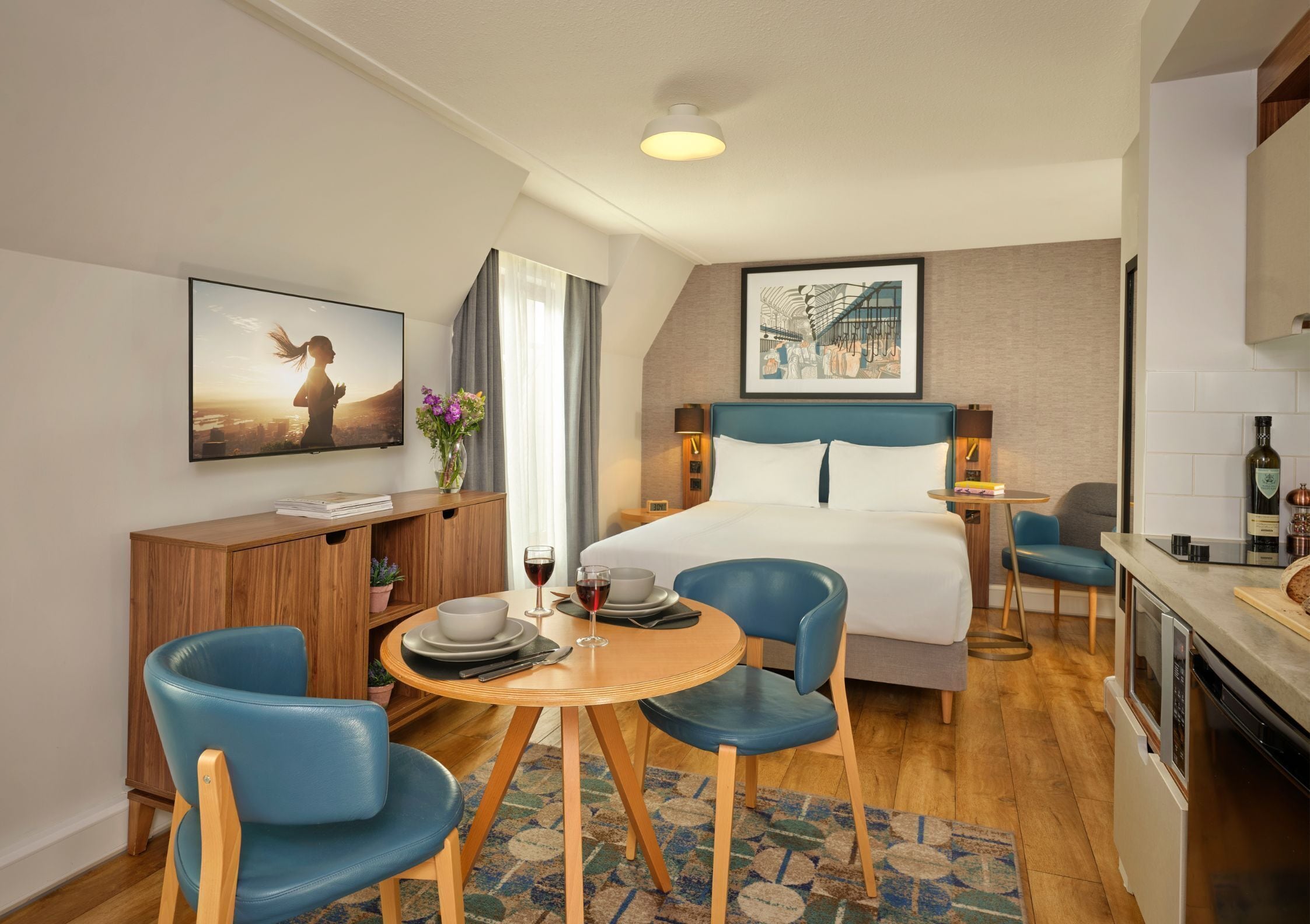 Deluxe Studio, 1 Double Bed with Sofa bed, City View (Studio Deluxe) | In-room safe, individually decorated, individually furnished