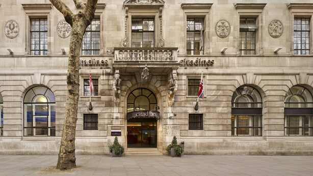 A historic building with a grand entrance, a prominent sign reading "citadines", and classical architectural details including statues and decorative moldings. - Citadines Trafalgar Square London (London)