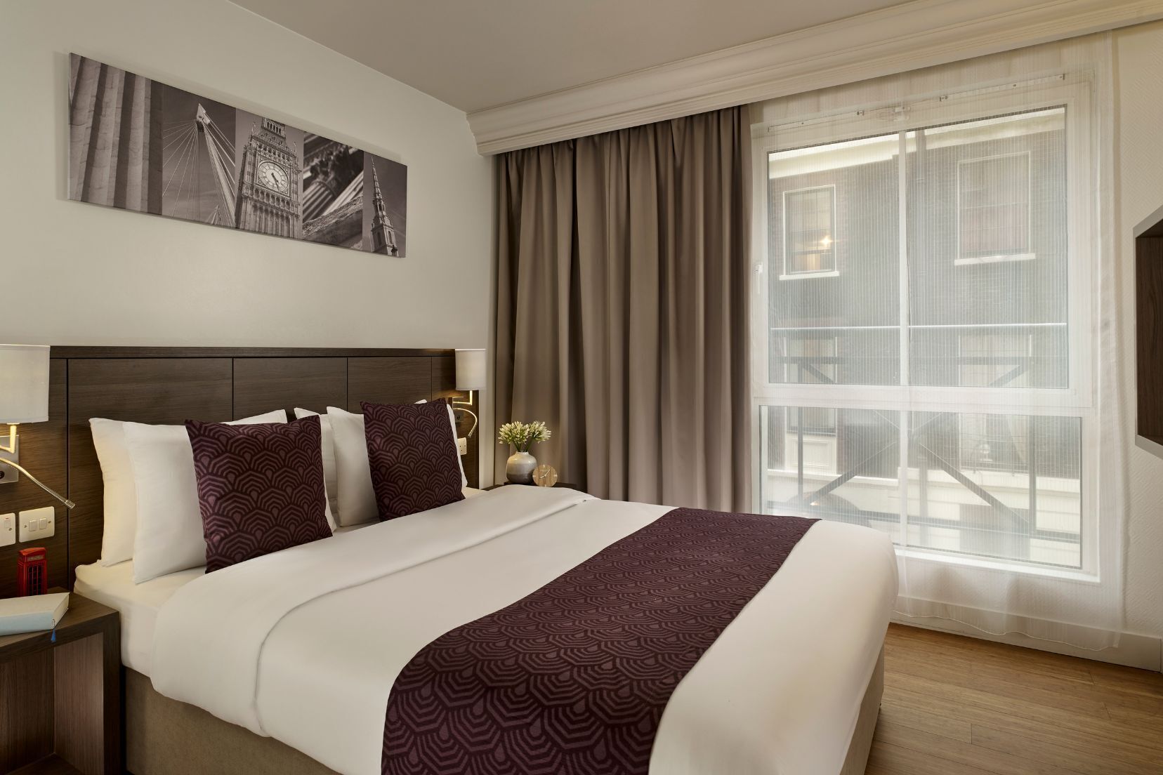 Apartment, 1 Bedroom | Egyptian cotton sheets, premium bedding, in-room safe, desk
