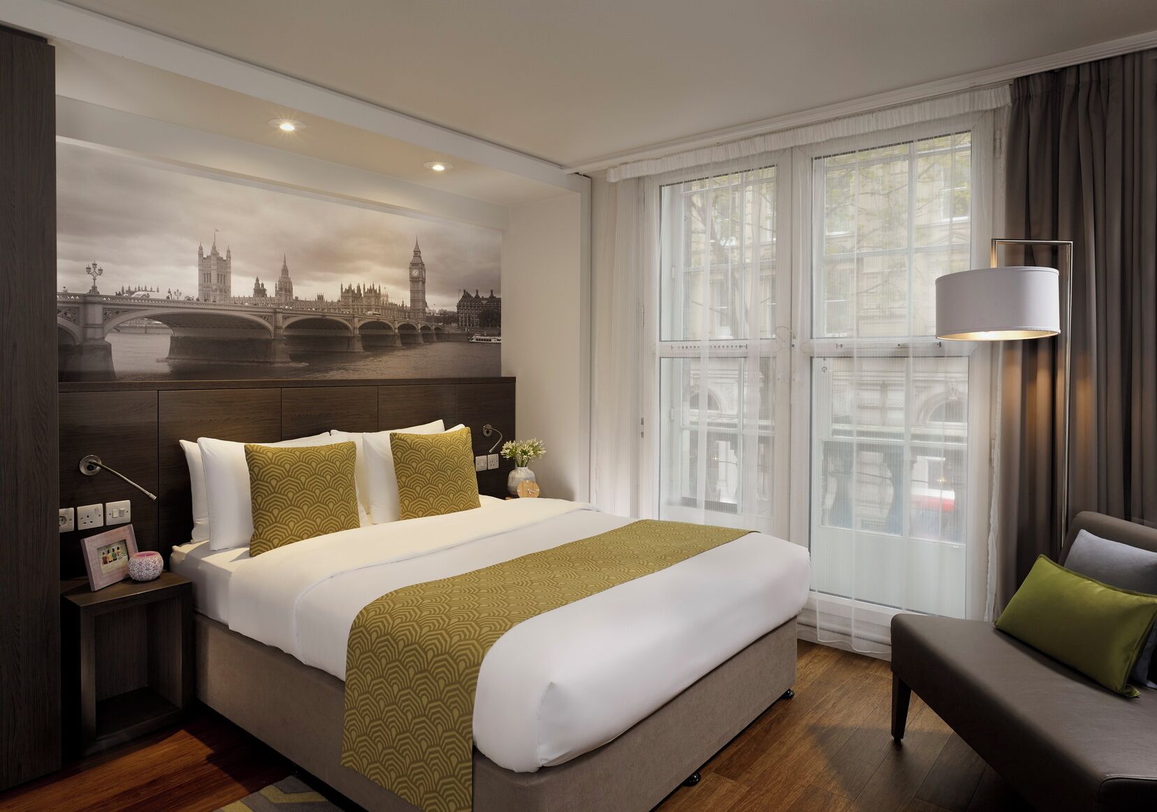Studio | Egyptian cotton sheets, premium bedding, in-room safe, desk