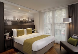 Studio | Egyptian cotton sheets, premium bedding, in-room safe, desk - Citadines Trafalgar Square London (London)