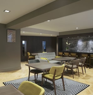 Morgenmadsbuffet hver dag (15 GBP pr. person)