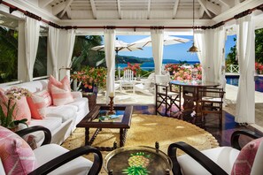 In-room safe, desk, iron/ironing board, free WiFi - Round Hill Hotel And Villas (Montego Bay)