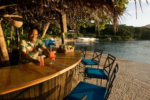 Poolside bar