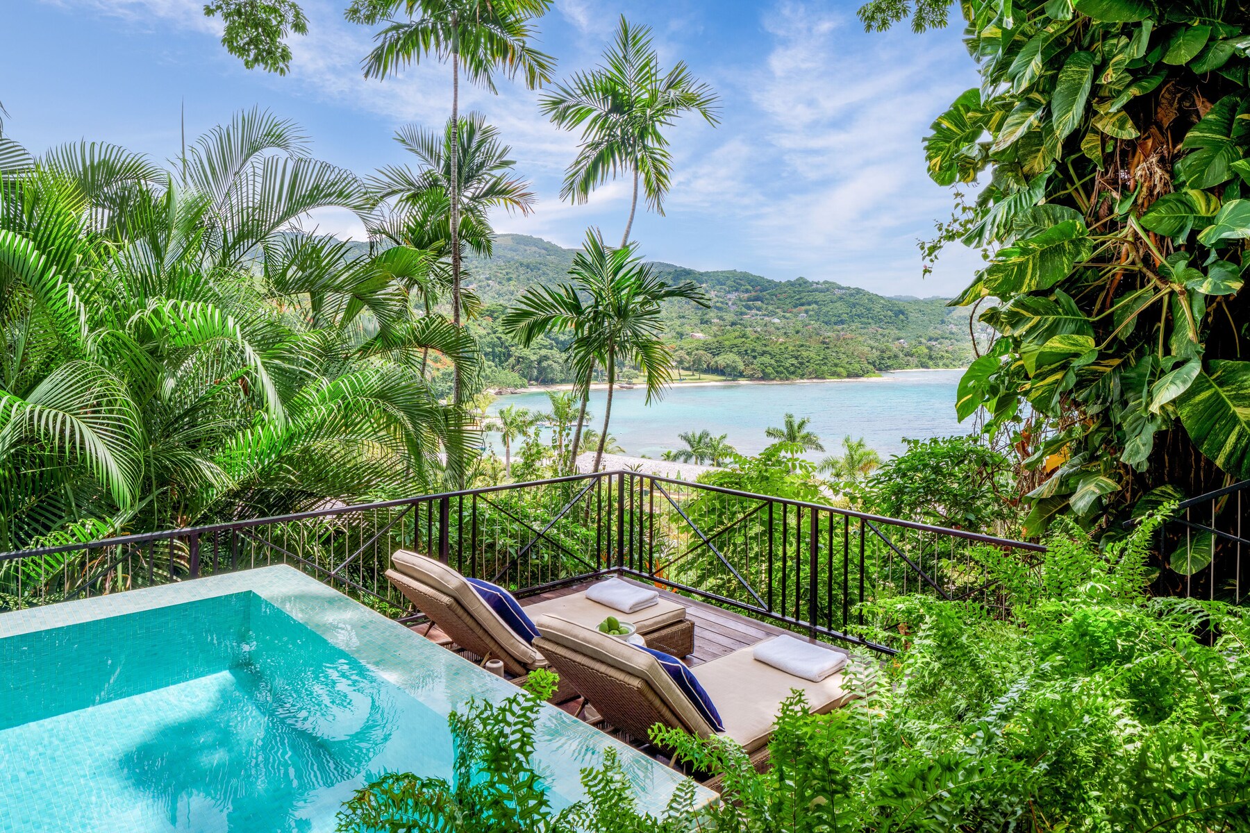 Estate Villa 5 bedroom | In-room safe, desk, iron/ironing board, WiFi (free)