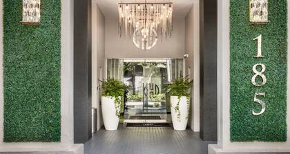 Fortune House Hotel Suites