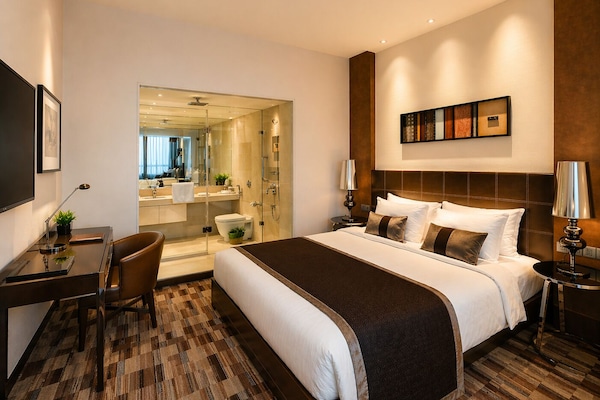 Premium bedding, memory foam beds, minibar, in-room safe
