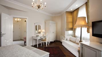 Family Suite, 2 Bedrooms | In-room safe, individually decorated, desk, soundproofing