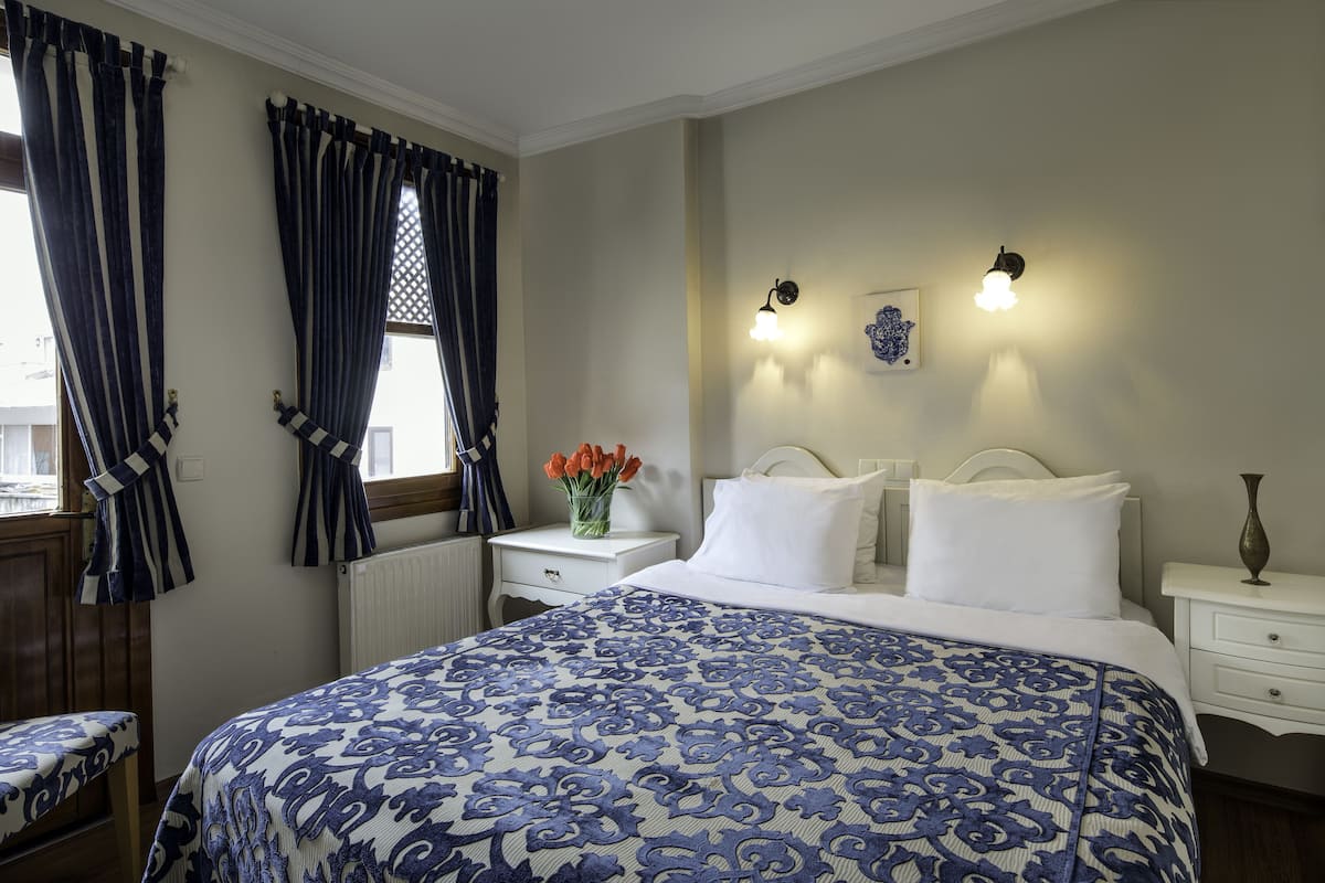 Economy Double Room | 客房内保险箱、办公桌、隔音、熨斗/熨板
