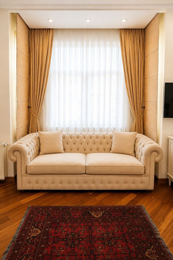 Suite familiale, 2 chambres | Literie de qualité, coffre-fort, bureau, système d’insonorisation