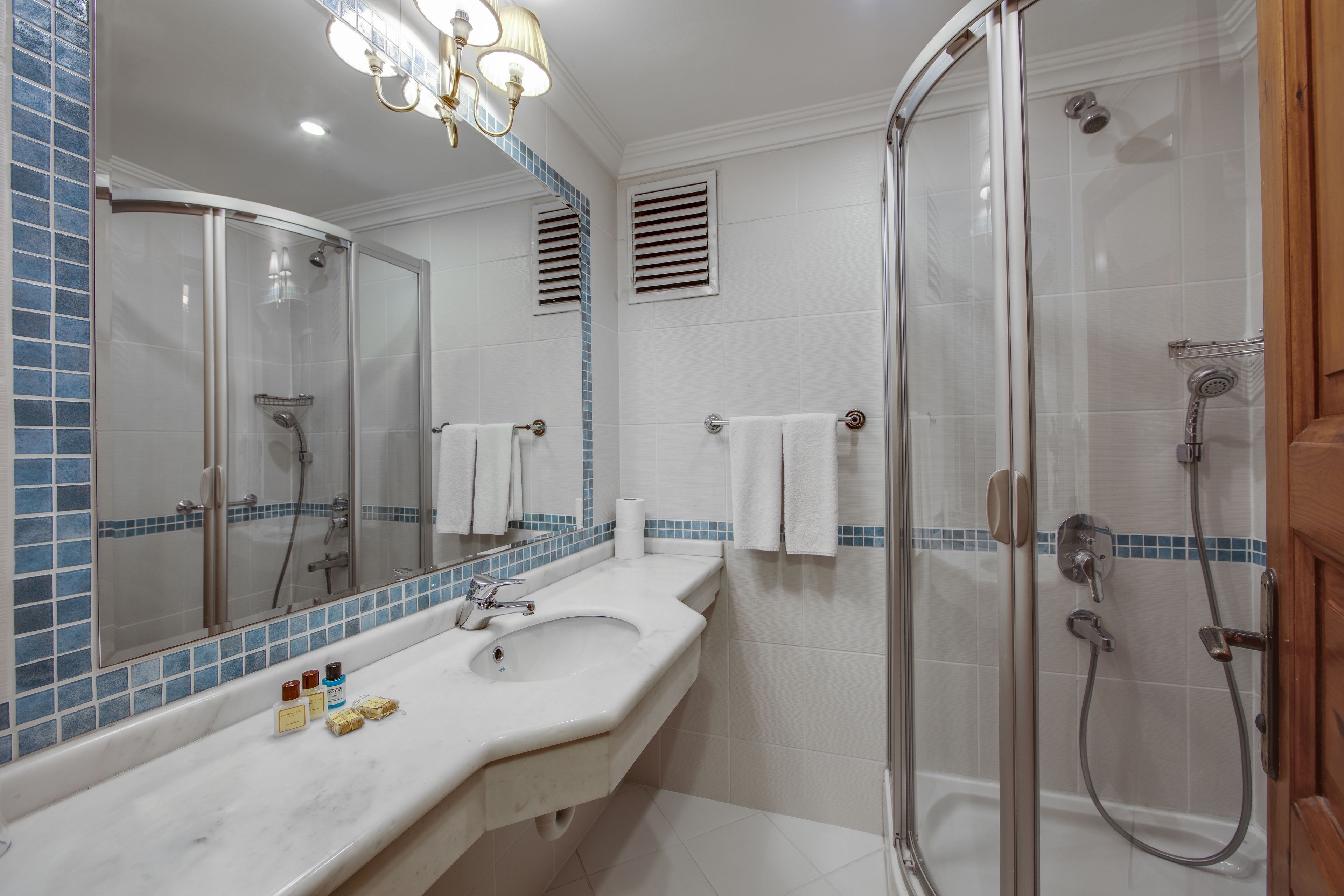 Foto - Hotel Sari Konak